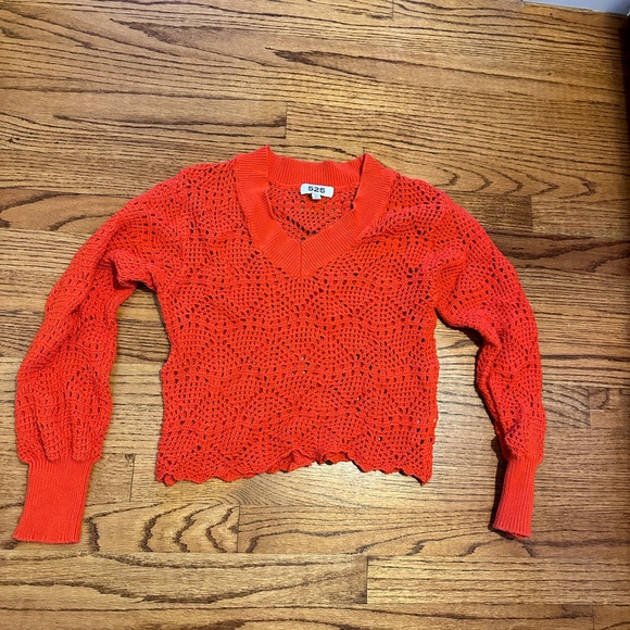 525 crochet sweater - Picture 2 of 2